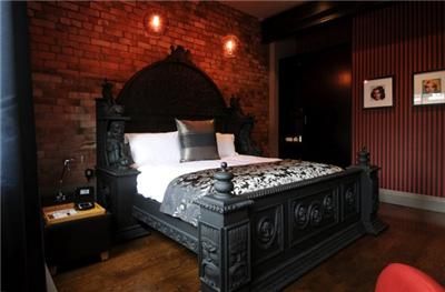 Black Monumental Bed