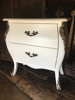 The Serpentine Chest: French White