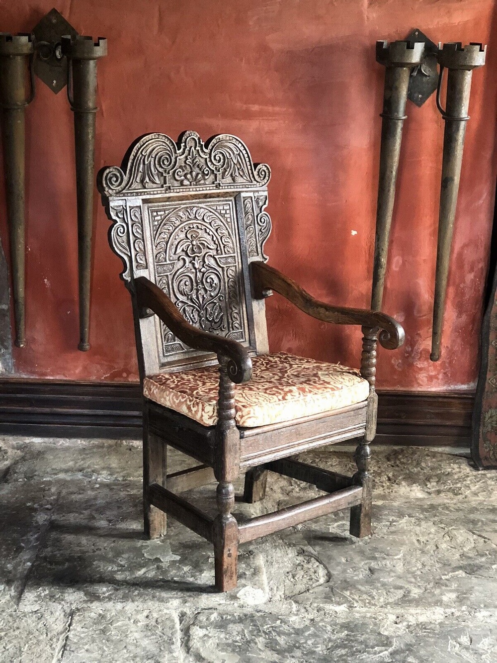 Original Rare English Oak Period Antique Wainscote Beautiful Patina 'Ear Pieces' Elaborate Carvings Armchair Chair - Fine Example Cica 1600s