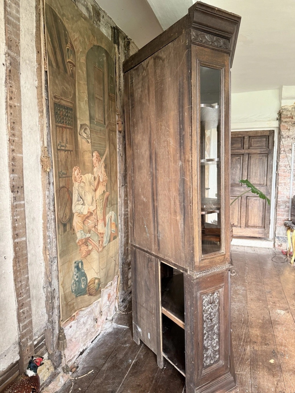 Antique Carved Oak Glass Freestanding Corner Display Cabinet Cupboard