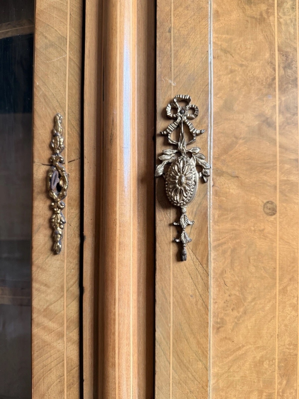 Rare Maple Antique Credenza Louis XVI French Display Porcelain Sideboard Cabinet