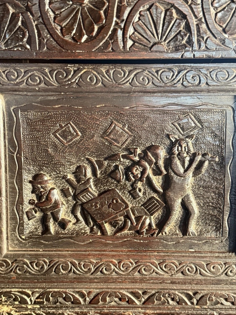 Rare Jacobean antique Oak Hand Carved Folk Art Cabinet Buffet Cupboard 1600's