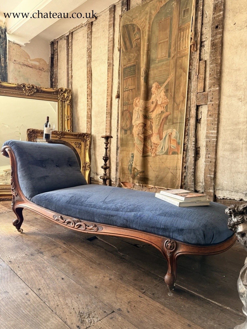 Rare Elegant Antique Walnut Carved Blue Statement French Chaise Longue Daybed