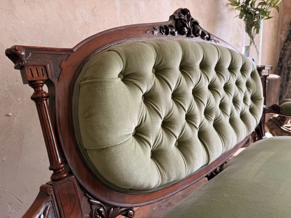 Original Antique Carved Pistachio Green Chaise Longue Salon Sofa England 1880 C