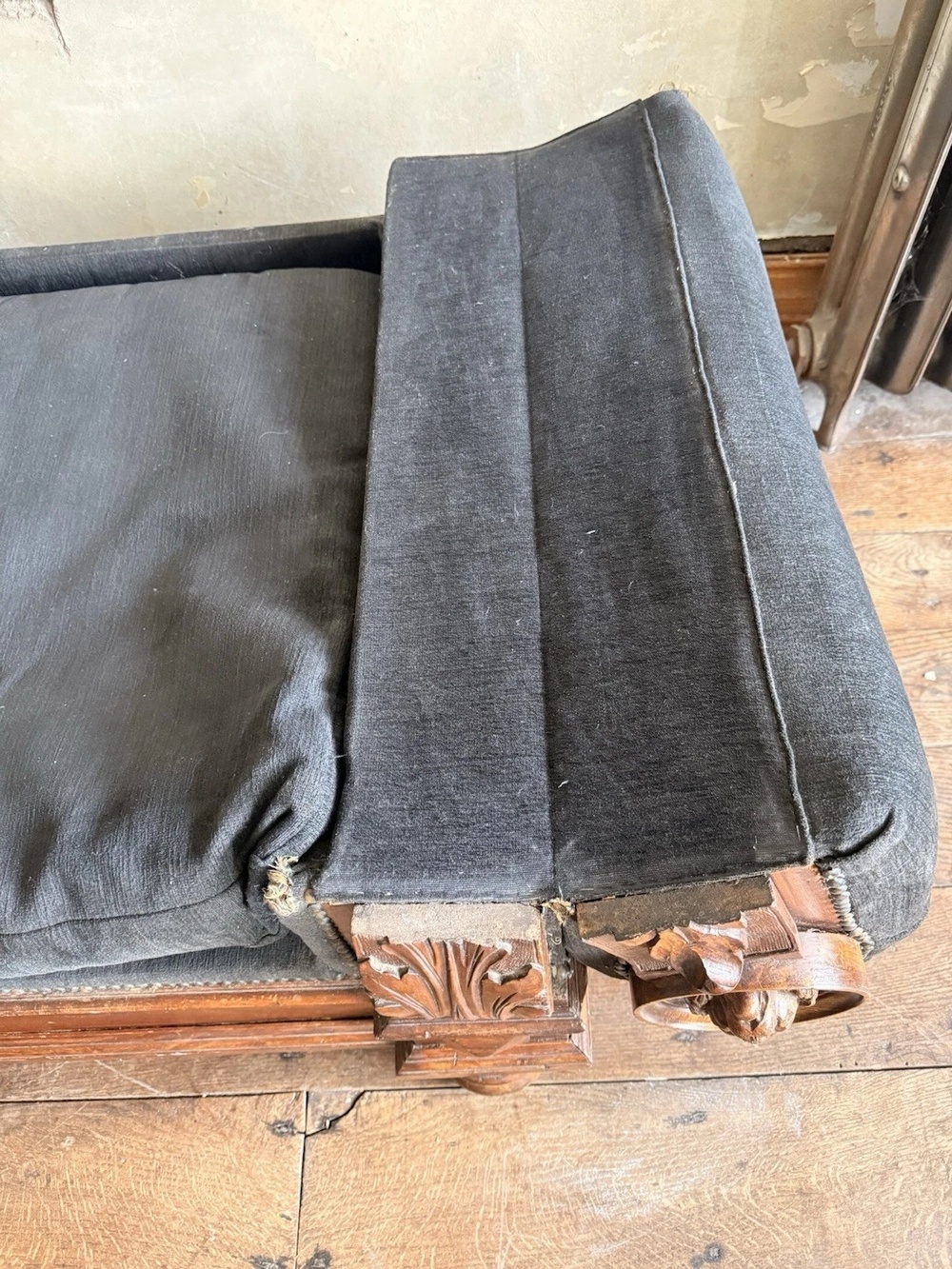 Rare Grey Black Antique Drop End Window Seat Daybed Chaise Longue Sofa 1880 C